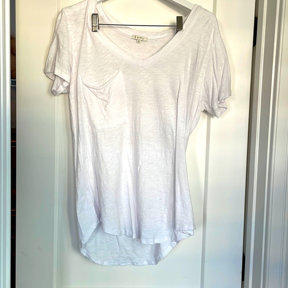 Never worn white Z Supply tshirt